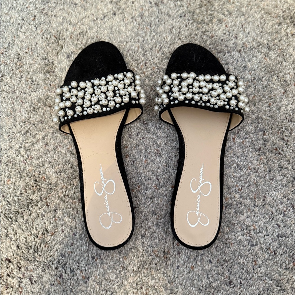 Pearl studded slides